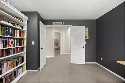 8125 SW Kingfisher Way, Portland, OR 97224 - Photo 34
