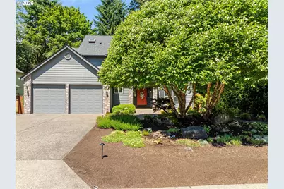 8125 SW Kingfisher Way, Portland, OR 97224 - Photo 2
