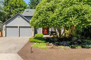 8125 SW Kingfisher Way, Portland, OR 97224 - Photo 2