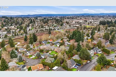 419 SW Day Ct, Gresham, OR 97080 - Photo 40