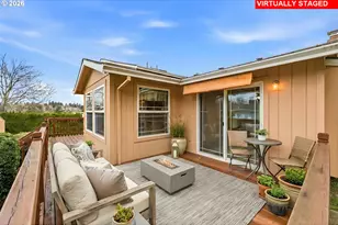 419 SW Day Ct, Gresham, OR 97080 - Photo 4