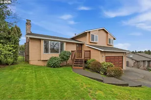 419 SW Day Ct, Gresham, OR 97080 - Photo 36