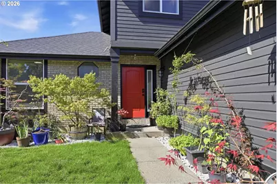 2076 Assumption St, Eugene, OR 97402 - Photo 2