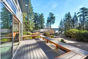 83837 Hwy 101, Florence, OR 97439 - Photo 14