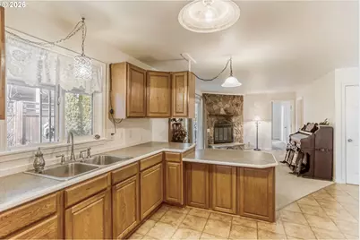100 SW 195th Ave #4, Beaverton, OR 97006 - Photo 12
