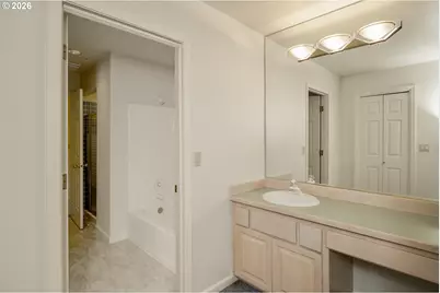 1941 SW Market Street Dr, Portland, OR 97201 - Photo 40