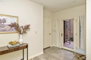 1941 SW Market St Dr, Portland, OR 97201 - Photo 4