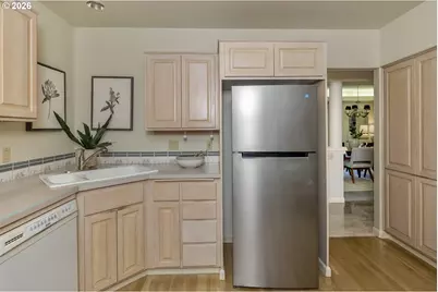 1941 SW Market Street Dr, Portland, OR 97201 - Photo 20