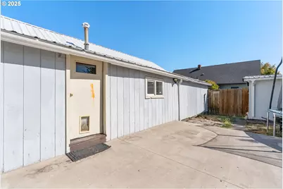1508 E 12th St, The Dalles, OR 97058 - Photo 20