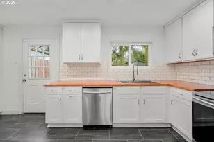 12317 SE Tibbetts St, Portland, OR 97236 - Photo 14