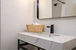 1500 SW 5th Ave, Portland, OR 97201 - Photo 20