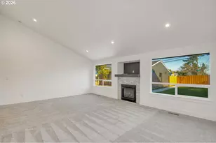 4525 NE 37th Ave, Portland, OR 97211 - Photo 8