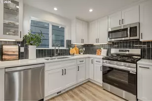 4525 NE 37th Ave, Portland, OR 97211 - Photo 10