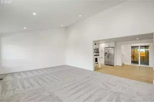 4525 NE 37th Ave, Portland, OR 97211 - Photo 10