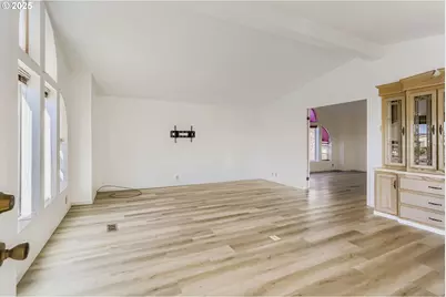 4303 Settlers Loop, Forest Grove, OR 97116 - Photo 2