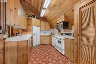 37573 SE Gordon Creek Rd, Corbett, OR 97019 - Photo 30