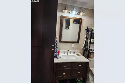 795 E St, Riddle, OR 97469 - Photo 34