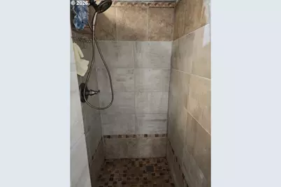 795 E St, Riddle, OR 97469 - Photo 36