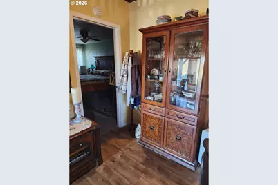 795 E St, Riddle, OR 97469 - Photo 26