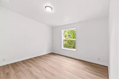 2333 N Terry St #60, Eugene, OR 97402 - Photo 6