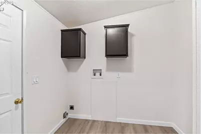 2333 N Terry St #60, Eugene, OR 97402 - Photo 14