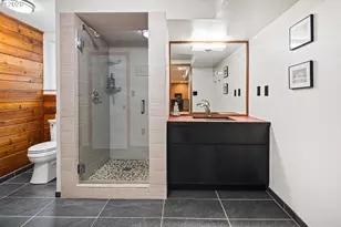 19022 Old River Dr, West Linn, OR 97068 - Photo 16