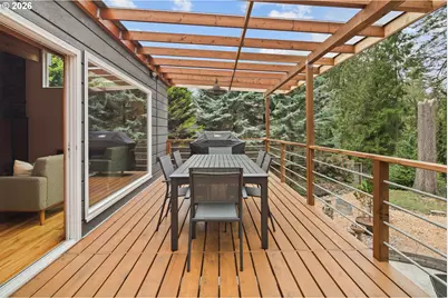 19022 Old River Dr, West Linn, OR 97068 - Photo 22