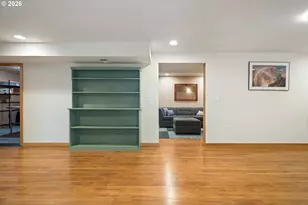 19022 Old River Dr, West Linn, OR 97068 - Photo 18