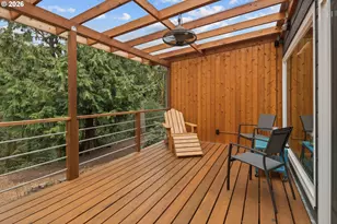 19022 Old River Dr, West Linn, OR 97068 - Photo 24