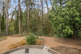 19022 Old River Dr, West Linn, OR 97068 - Photo 36
