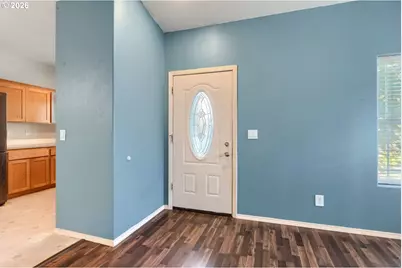 710 Mary Dr, Molalla, OR 97038 - Photo 4