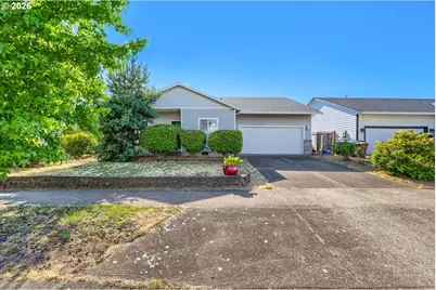 710 Mary Dr, Molalla, OR 97038 - Photo 2
