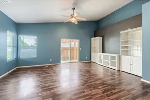 710 Mary Dr, Molalla, OR 97038 - Photo 6