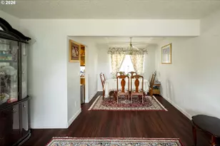 4235 SE Anderegg Loop, Portland, OR 97236 - Photo 4