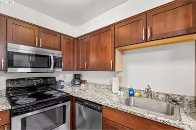 88416 1st Ave #322, Florence, OR 97439 - Photo 8