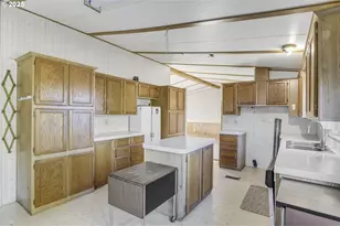 9160 SW Par Three Dr, Cornelius, OR 97113 - Photo 20