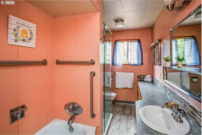 811 12th Ave, Seaside, OR 97138 - Photo 12