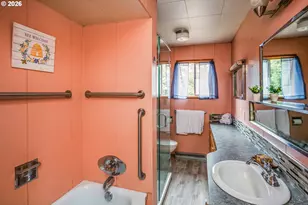811 12th Ave, Seaside, OR 97138 - Photo 12