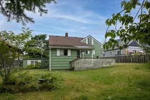 811 12th Ave, Seaside, OR 97138 - Photo 6