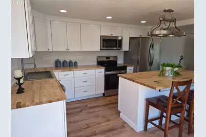 3660 Carnes Rd, Roseburg, OR 97471 - Photo 12