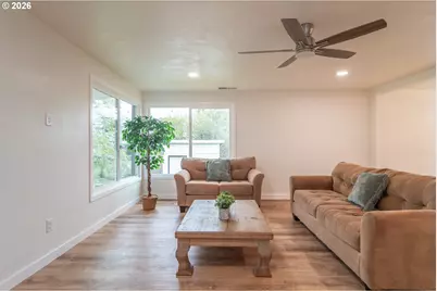 3660 Carnes Rd, Roseburg, OR 97471 - Photo 4