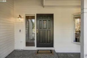 876 Sunny Hill Dr, Lake Oswego, OR 97034 - Photo 2