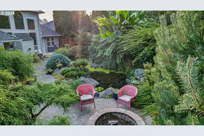 821 E 7th St, Molalla, OR 97038 - Photo 10