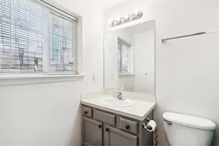 19153 SE Yamhill St, Portland, OR 97233 - Photo 16