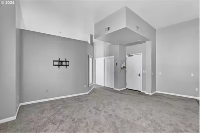 12600 SW Crescent St #420, Beaverton, OR 97005 - Photo 26