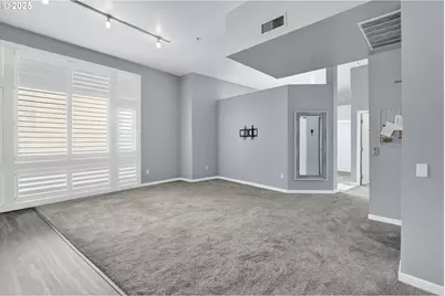 12600 SW Crescent St #420, Beaverton, OR 97005 - Photo 14