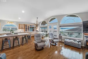 1213 Acacia Ave, Garibaldi, OR 97118 - Photo 4