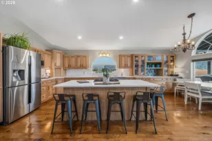 1213 Acacia Ave, Garibaldi, OR 97118 - Photo 6