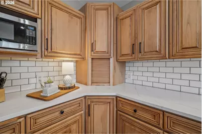 1213 Acacia Ave, Garibaldi, OR 97118 - Photo 8