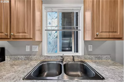 2120 SW 29th St #1, Troutdale, OR 97060 - Photo 18